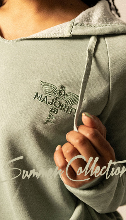 WOMEN'S HOODIES & SWEATSHIRTS